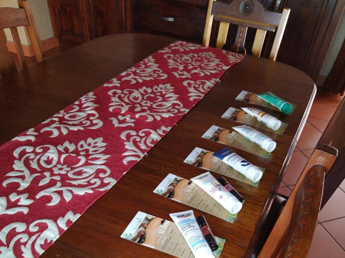 卡亚非洲小屋 米德兰 外观 照片